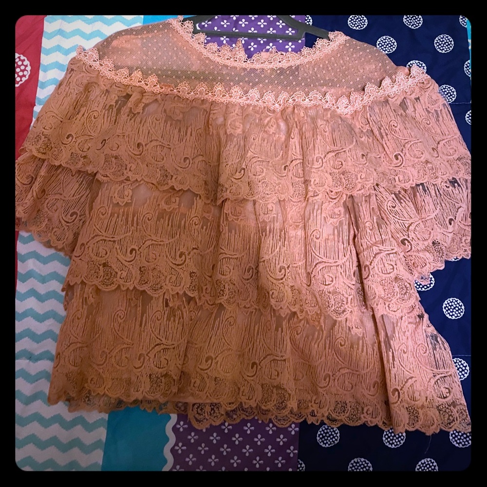 Embroidery short sleeve Blouse